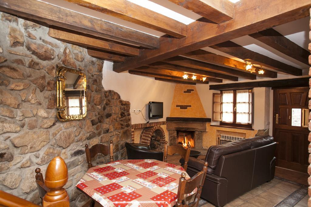 Gasthaus El Cabanon De Pimiango Zimmer foto