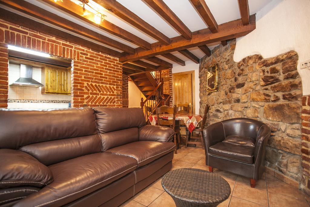 Gasthaus El Cabanon De Pimiango Zimmer foto